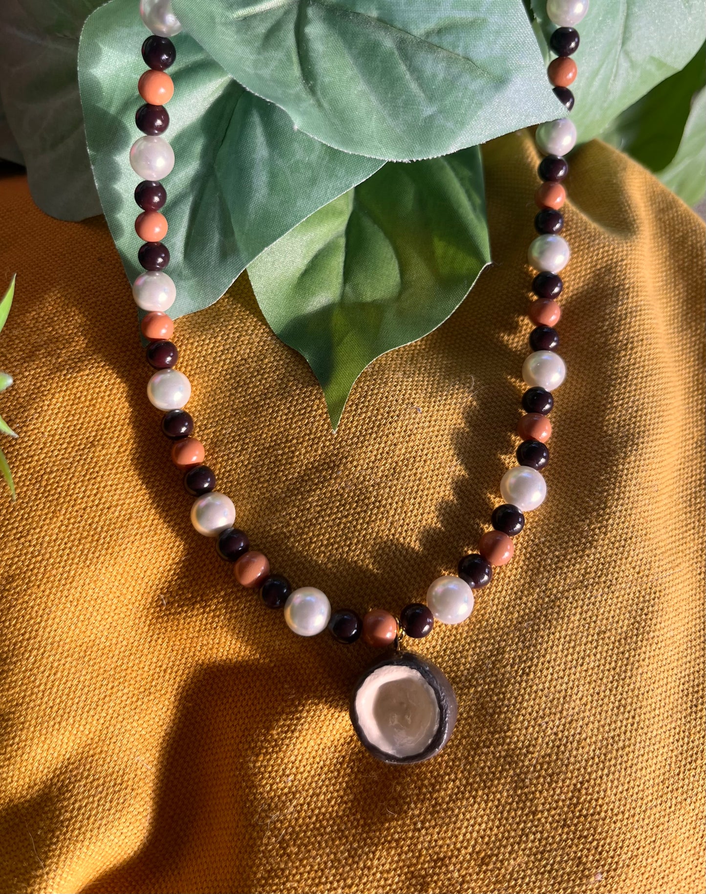 Coconut Charm Pearl Necklace