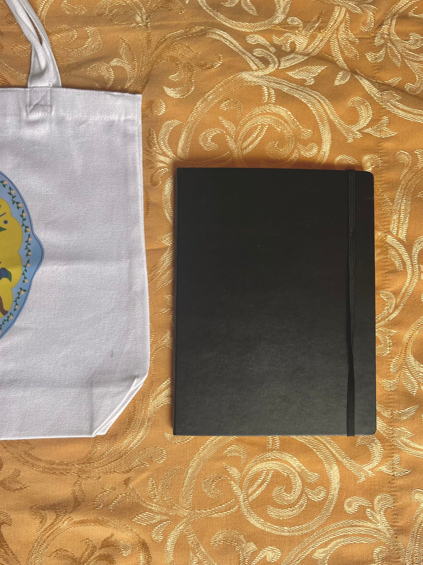Small Black Plum Totebag